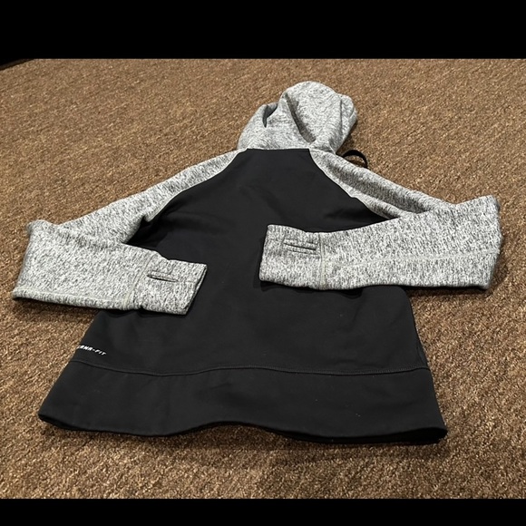 Therma fit Nike boys zip sweatshirt lightweight jacket casual warm hoodie EUC - Picture 5 of 6